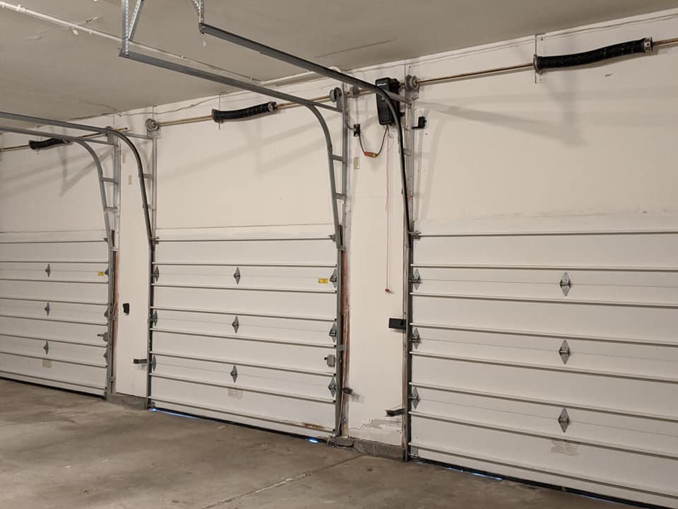 garage door springs - repair near Niskayuna NY