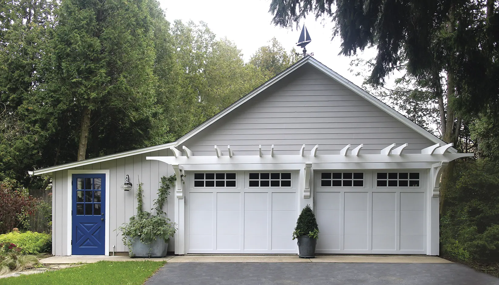 Best Garage Door Repair and Installation Company Near You in Tribes Hill, NY